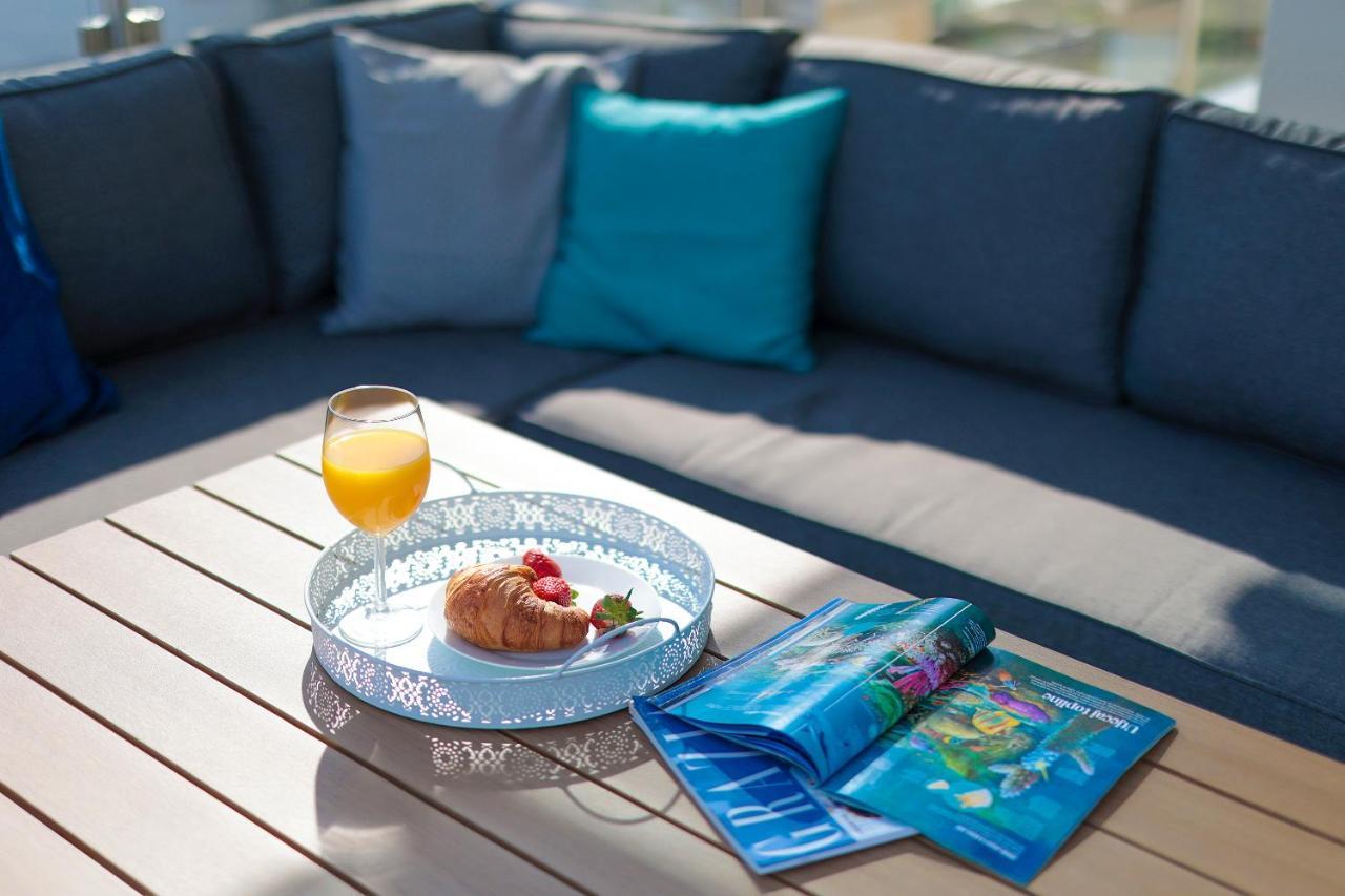 Sunny Icici- Sky Apartment