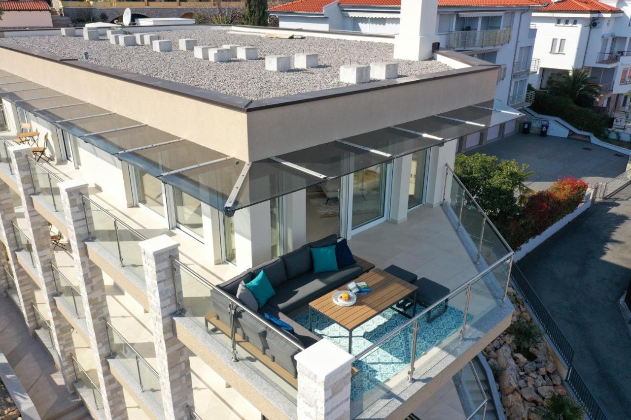 Sunny Icici- Sky Apartment